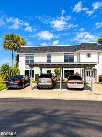 6844 Sandtrap DR 4, Fort Myers, FL 33919