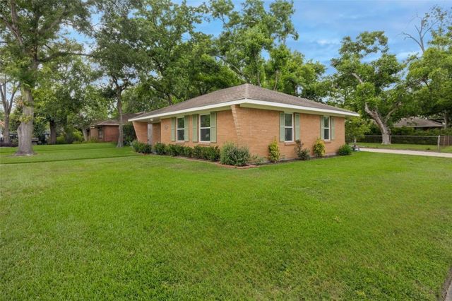 4502 Lido Lane, Houston, TX 77092