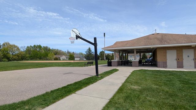 8415 Krey Lake Court, Victoria, MN 55386