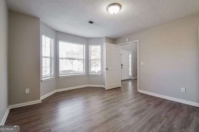 3827 Riverview Bend, Ellenwood, GA 30294