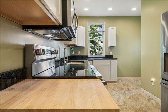 147 Hamilton Ave, Vandergrift, PA 15690