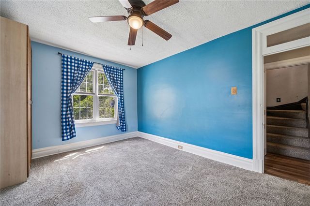 147 Hamilton Ave, Vandergrift, PA 15690