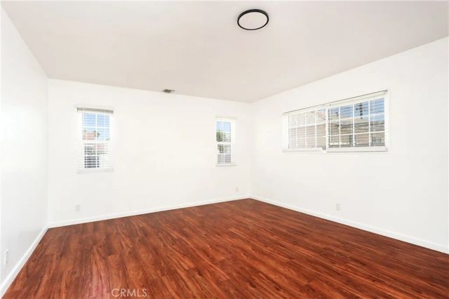 13951 Terra Bella Street, Los Angeles, CA 91331