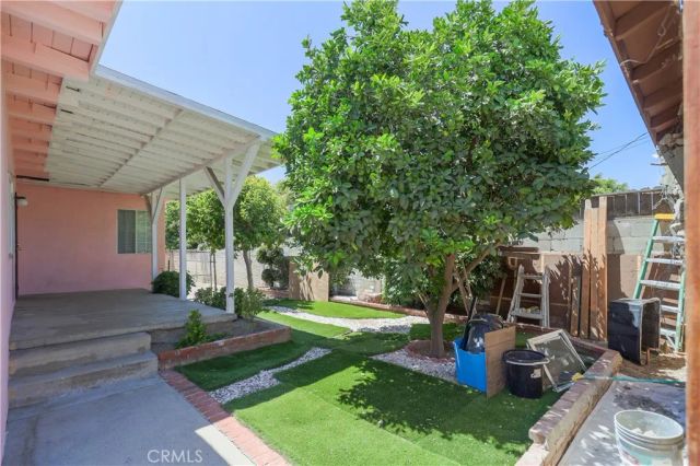 13951 Terra Bella Street, Los Angeles, CA 91331