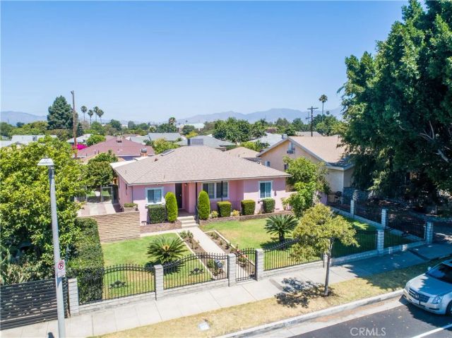 13951 Terra Bella Street, Los Angeles, CA 91331