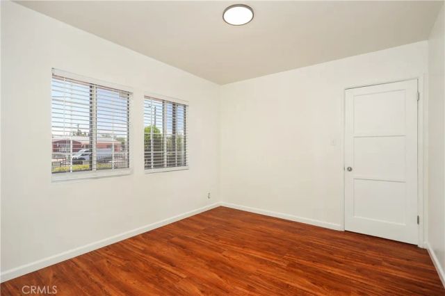 13951 Terra Bella Street, Los Angeles, CA 91331