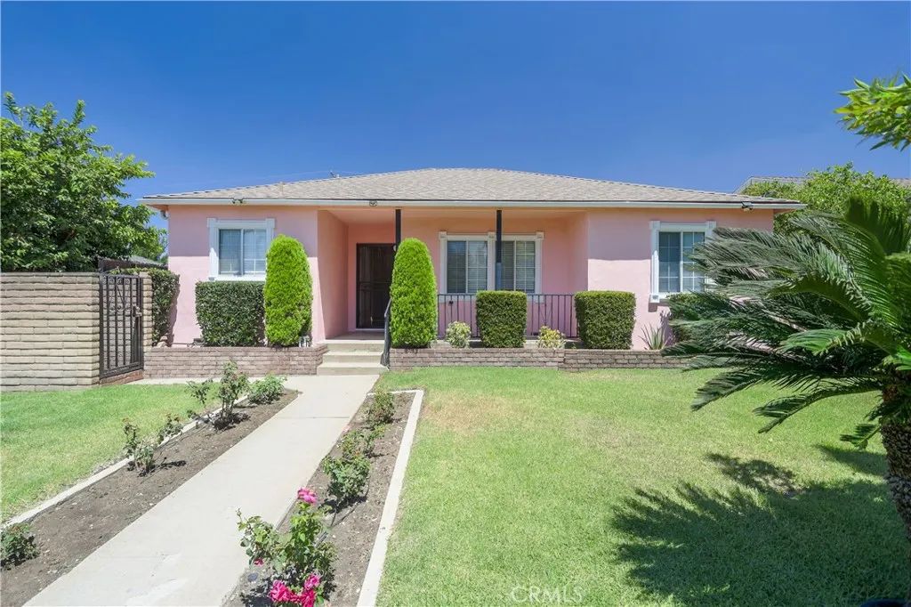 13951 Terra Bella Street, Los Angeles, CA 91331