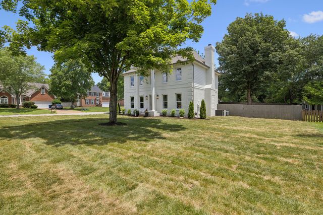 548 Ridgestone Dr, Franklin, TN 37064