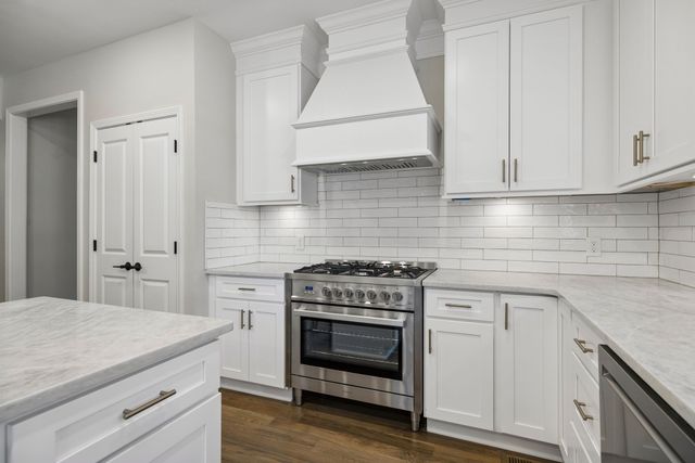 548 Ridgestone Dr, Franklin, TN 37064