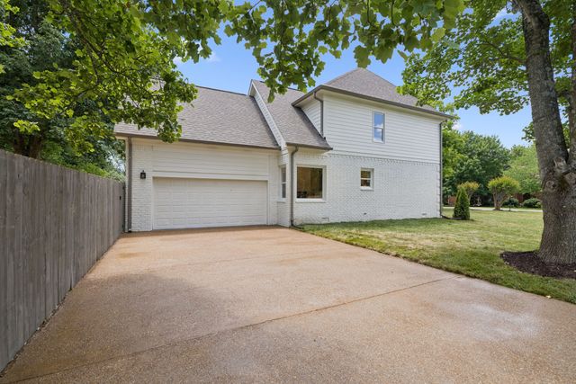 548 Ridgestone Dr, Franklin, TN 37064