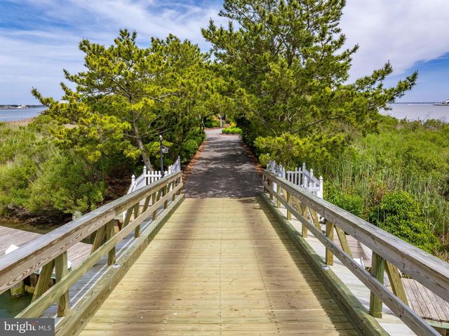 1546 TEAL DR, Ocean City, MD 21842