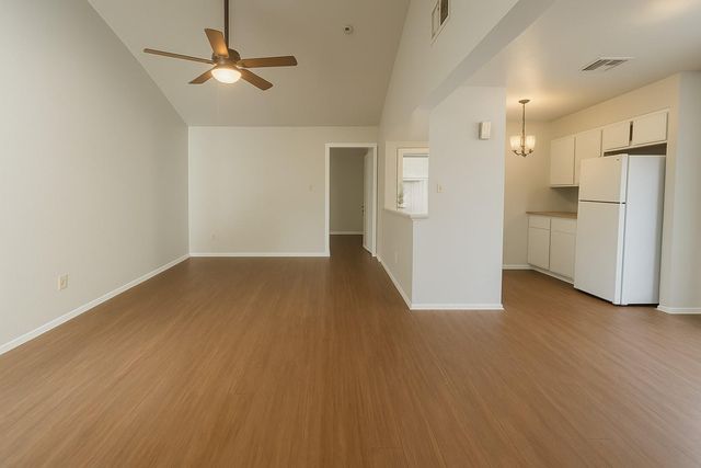 2118 Gaston Place DR B, Austin, TX 78723