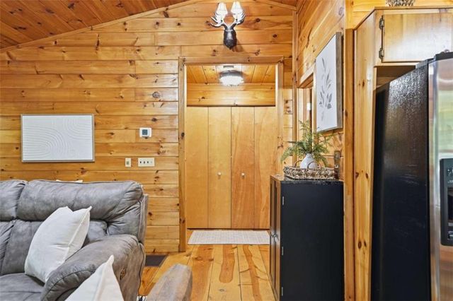 122 Riverbend Trail, Ellijay, GA 30540