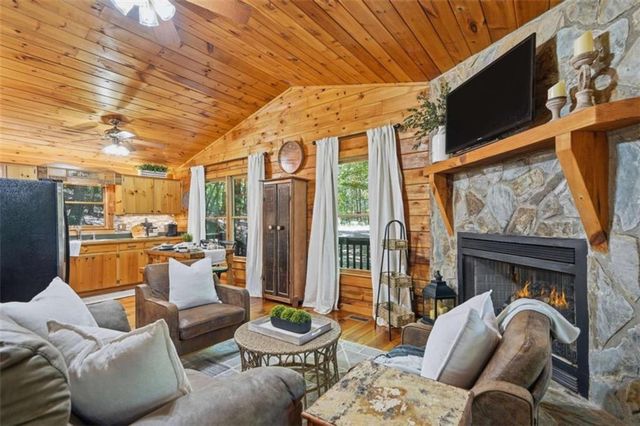 122 Riverbend Trail, Ellijay, GA 30540