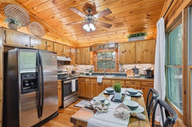 122 Riverbend Trail, Ellijay, GA 30540