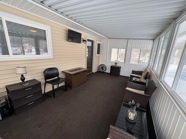 3401 S Deerfield Avenue, Lansing City, MI 48911