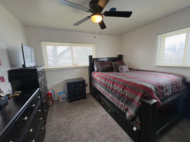 3401 S Deerfield Avenue, Lansing City, MI 48911