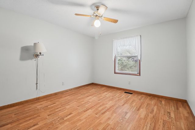 448 Sable Road, Spring City, TN 37381