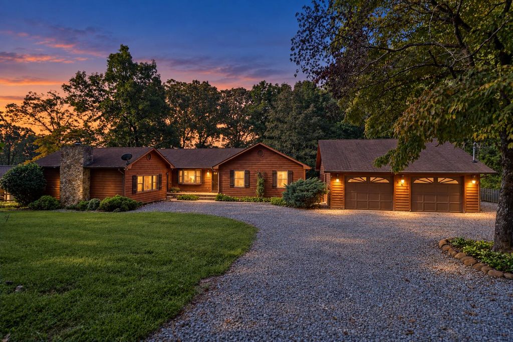 448 Sable Road, Spring City, TN 37381