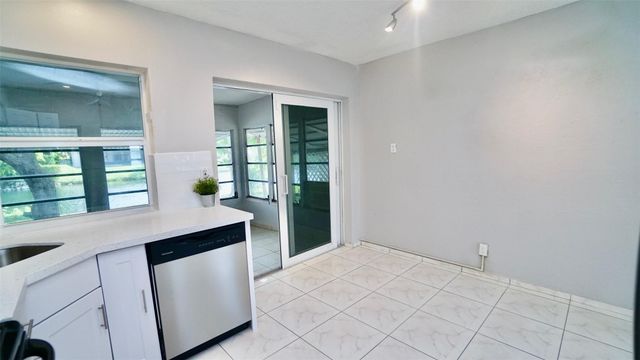 5908 NW 81st Avenue, Tamarac, FL 33321