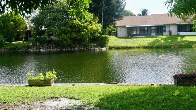 5908 NW 81st Avenue, Tamarac, FL 33321