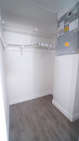 5908 NW 81st Avenue, Tamarac, FL 33321