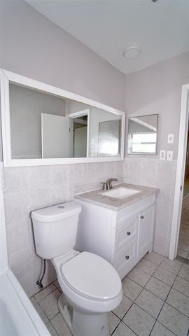 5908 NW 81st Avenue, Tamarac, FL 33321