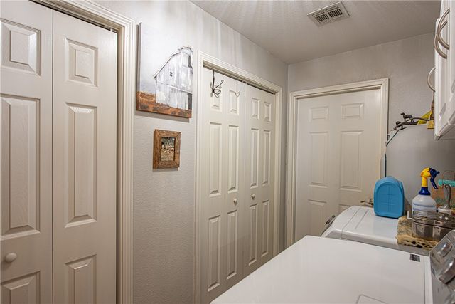 11579 Ranchwood Road, Prairie Grove, AR 72753