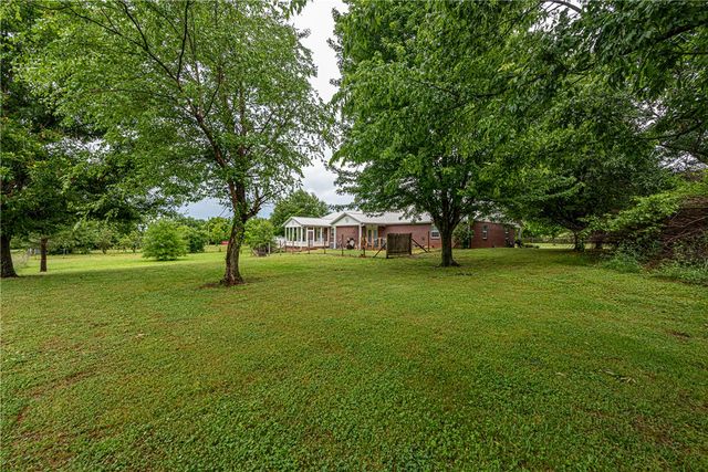 11579 Ranchwood Road, Prairie Grove, AR 72753