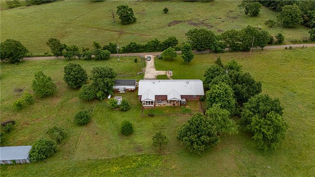 11579 Ranchwood Road, Prairie Grove, AR 72753