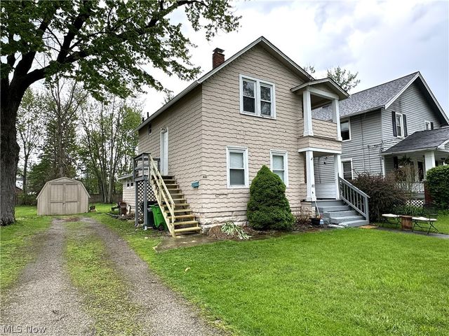 93 W 5th Avenue, Berea, OH 44017