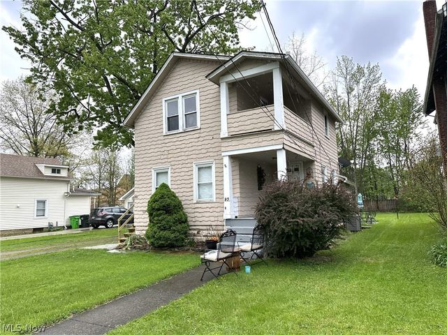 93 W 5th Avenue, Berea, OH 44017