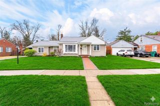 22515 Floral Street, Farmington, MI 48336