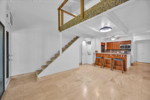 3788 Lower Honoapiilani Rd Apt A208 208, Lahaina, HI 96761