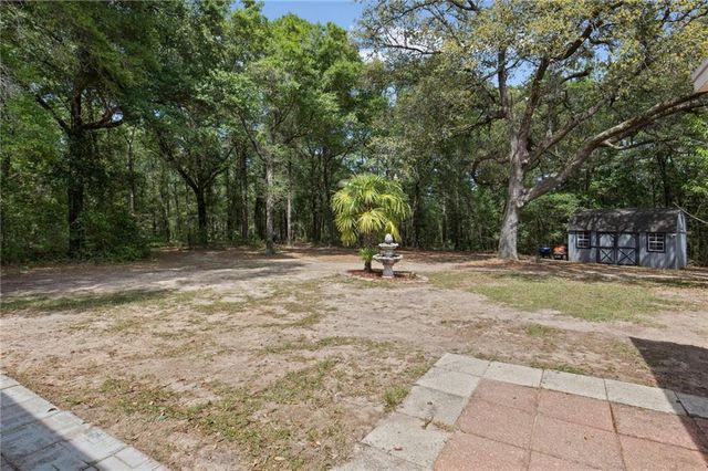 7710 Meadows Drive N, Mobile, AL 36619