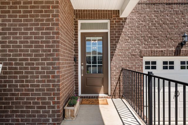 1077 Pebble Run Rd, Hendersonville, TN 37075