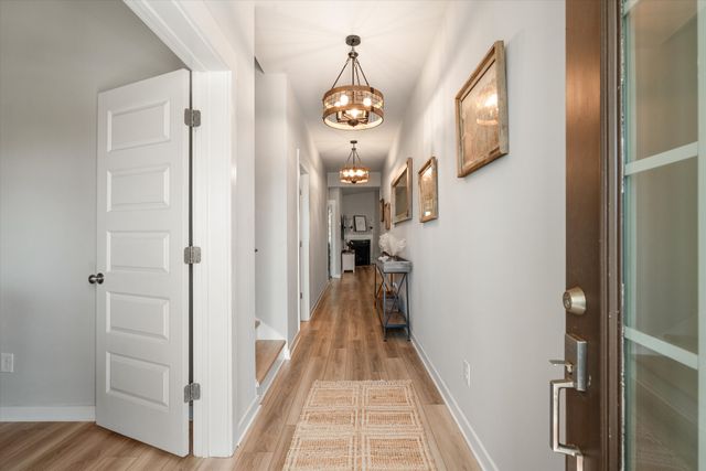 1077 Pebble Run Rd, Hendersonville, TN 37075