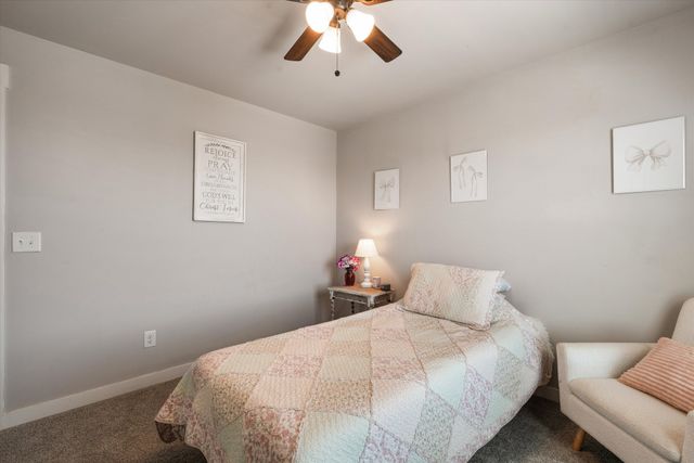 1077 Pebble Run Rd, Hendersonville, TN 37075