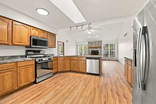 5303 Floralwood Court, Plainfield, IL 60586