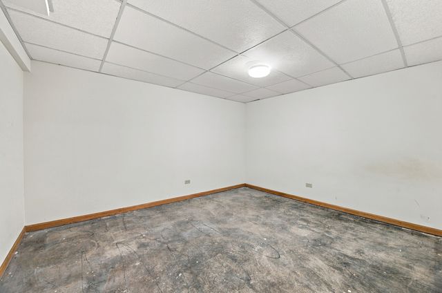 5303 Floralwood Court, Plainfield, IL 60586