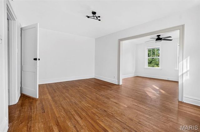 4726 S Grand Boulevard, St Louis, MO 63111