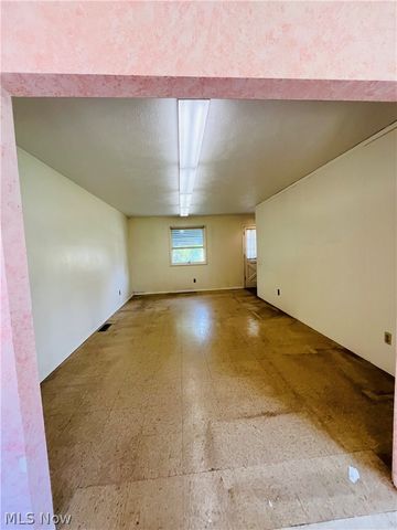 723 Trotter Lane, Berea, OH 44017