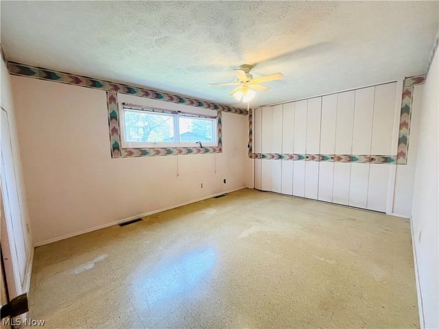 723 Trotter Lane, Berea, OH 44017