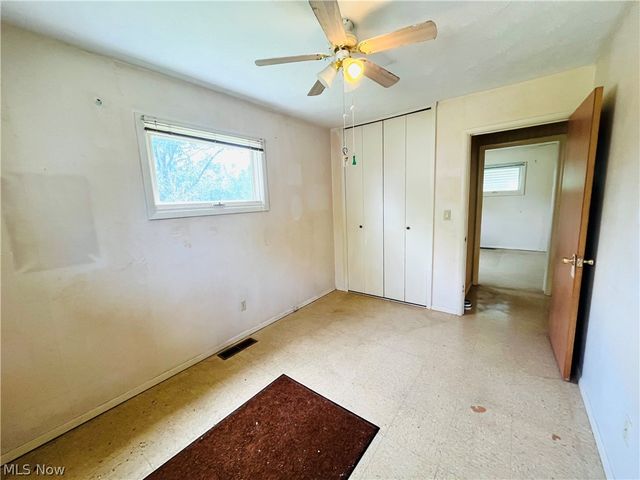 723 Trotter Lane, Berea, OH 44017