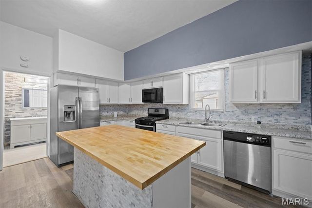 313 Wabash Avenue, Belleville, IL 62220