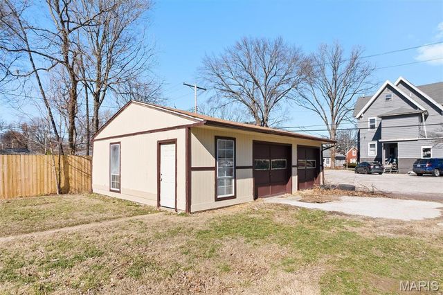 313 Wabash Avenue, Belleville, IL 62220