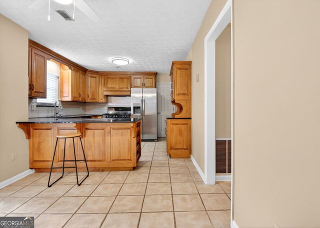 160 Braelinn Court, Peachtree City, GA 30269