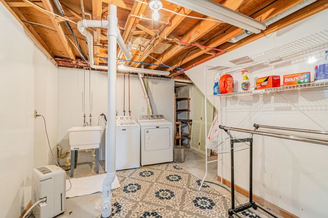 1232 S Mountain Street, Bay City, MI 48706