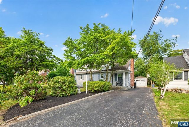 43 Colonial Parkway, Dumont, NJ 07628