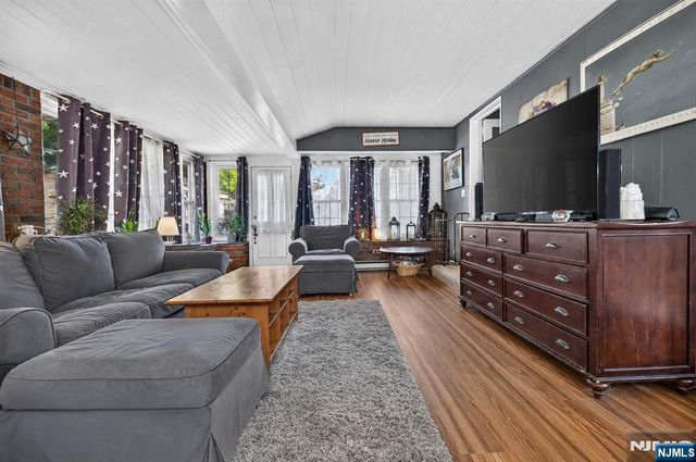 43 Colonial Parkway, Dumont, NJ 07628